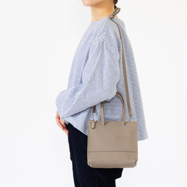 身長:162cm(ALMOND GRAY) 身長:162cm(ALMOND GRAY)