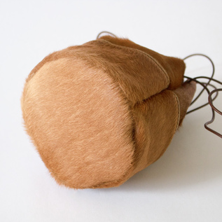 HORSE FUR DRAW STRINGS POUCH/S(巾着ショルダー)(CAMEL) HORSE FUR DRAW STRINGS POUCH/S(巾着ショルダー)(CAMEL)