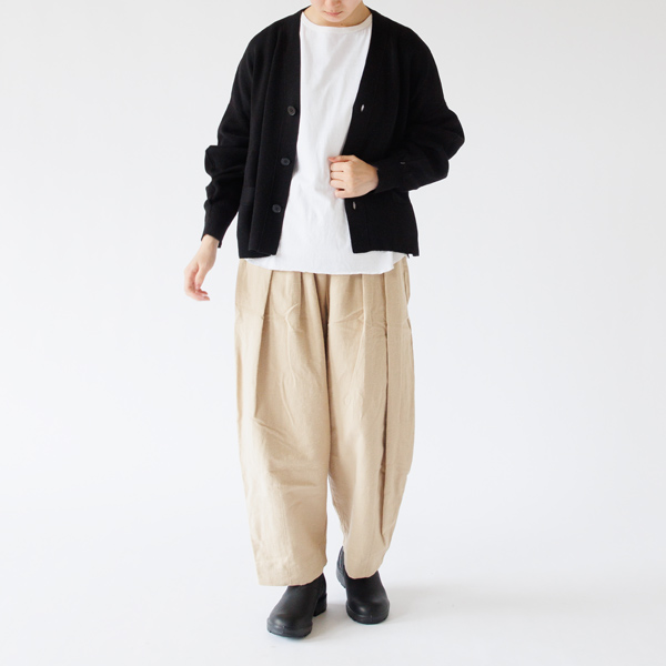 身長:163cm(クルーネック/WHITE(M)) 身長:163cm(クルーネック/WHITE(M))