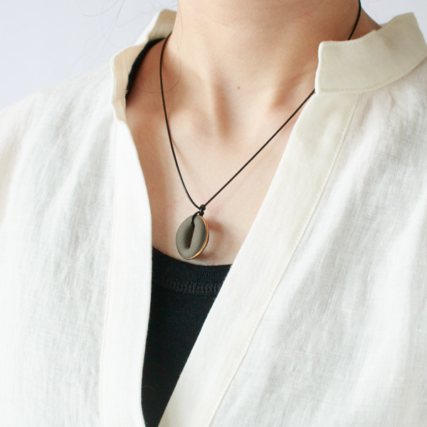 scent necklace(Dark Grey GOLD) scent necklace(Dark Grey GOLD)