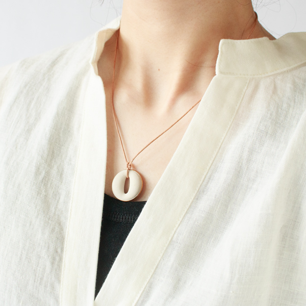 scent necklace(Light Beige GOLD) scent necklace(Light Beige GOLD)