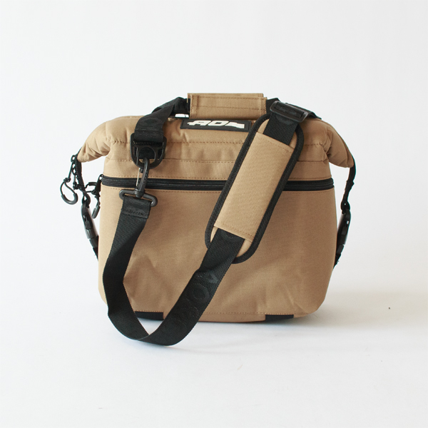 9パック キャンバスソフトクーラーバッグ(Sand Taupe) 9パック キャンバスソフトクーラーバッグ(Sand Taupe)