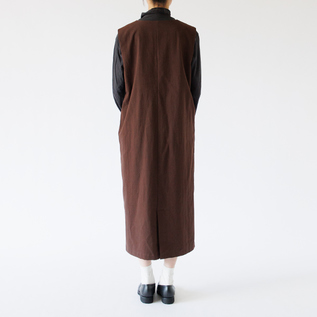 身長160cm・BROWN