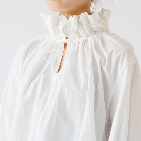 高さのあるダブルフリル(身長160cm・WHITE) 高さのあるダブルフリル(身長160cm・WHITE)