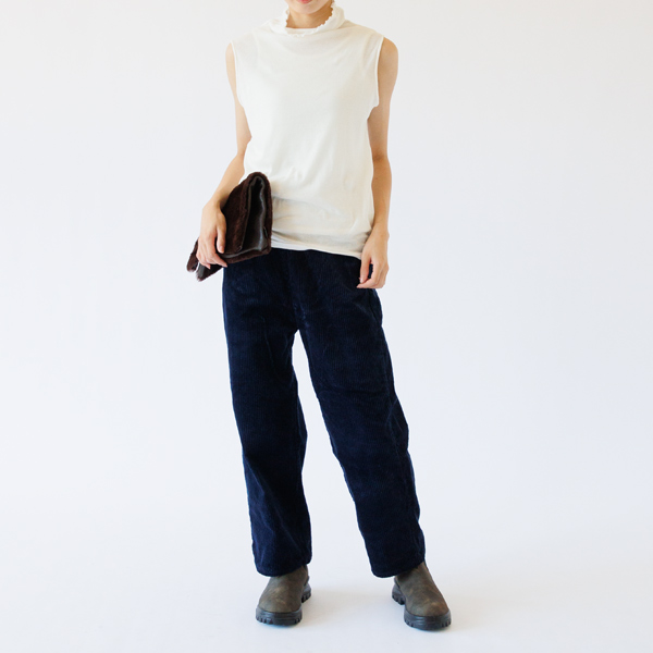 身長160cm・WHITE