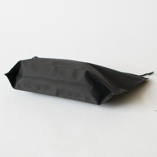 FLATPACK ジッパートイレトリーケース(ブラック) FLATPACK ジッパートイレトリーケース(ブラック)