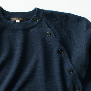 肩から裾まで流れる前立て(NAVY) 肩から裾まで流れる前立て(NAVY)