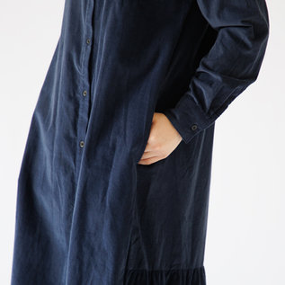 両脇にシームポケットあり(身長160cm・NAVY) 両脇にシームポケットあり(身長160cm・NAVY)