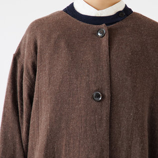 すっきりとしたノーカラー(身長160cm・BROWN) すっきりとしたノーカラー(身長160cm・BROWN)
