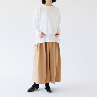 度詰め天竺 フレンドリーワイドパンツを合わせて(裾を2枚出して) 度詰め天竺 フレンドリーワイドパンツを合わせて(裾を2枚出して)