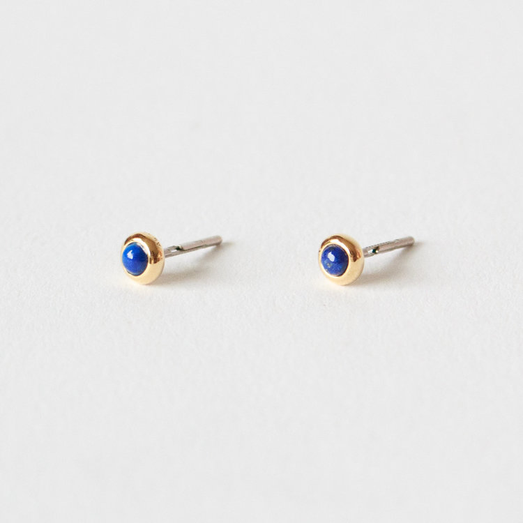CATCHLESS EARIINGS HONESTY AMITY AURA／Baqless / Shop ZUTTO for