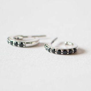 キャッチレスピアス EMBRACE Onyx(silver)