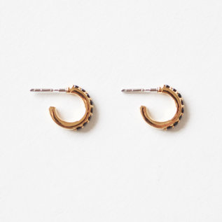 キャッチレスピアス EMBRACE Onyx(gold)