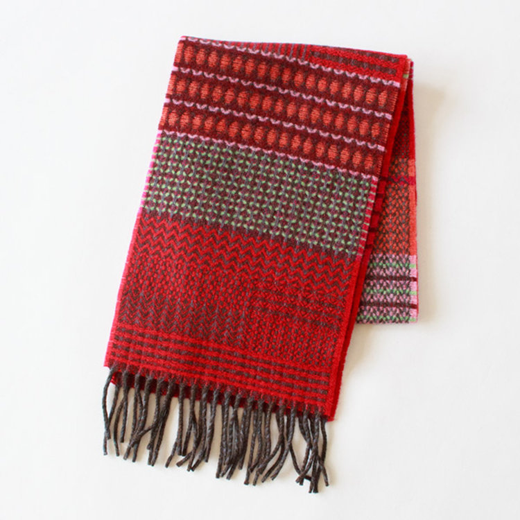 LAMBSWOOL SKARF WALTON／WALLACE SEWELL / Shop ZUTTO for the long