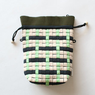 巾着ポーチ PIXEL POUCH BAG(WEAVING/BEIGE) 巾着ポーチ PIXEL POUCH BAG(WEAVING/BEIGE)