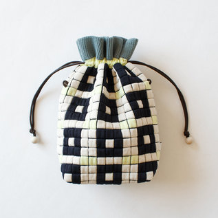 巾着ポーチ PIXEL POUCH BAG(TILE/IVORY) 巾着ポーチ PIXEL POUCH BAG(TILE/IVORY)