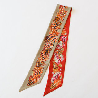 シルクタイ（PLUMES）