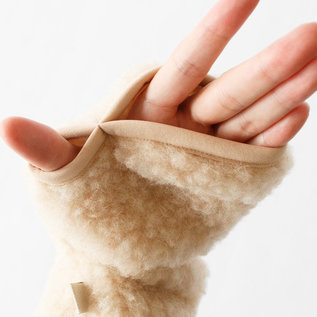 指が自由に動かせます(BEIGE)