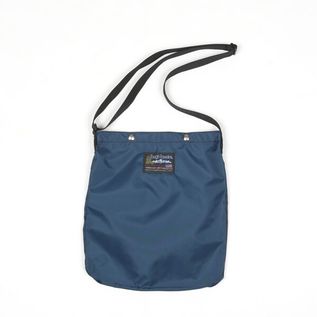 縦型ショルダーバッグ（NAVY）