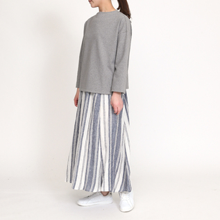 GRIS CHINE（モデル身長：162cm）