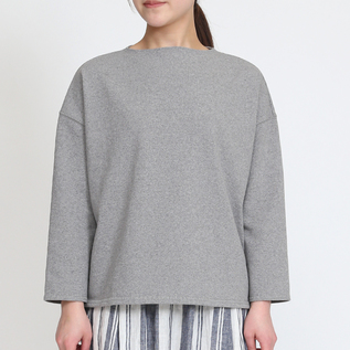 GRIS CHINE（モデル身長：162cm）