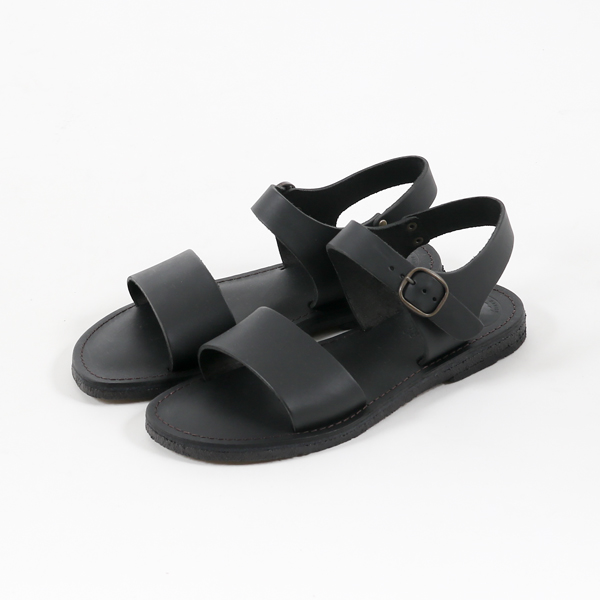 レザーサンダル　ブラック