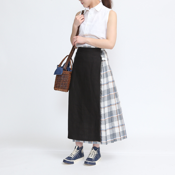 モデル身長：162cm　着用サイズ：8