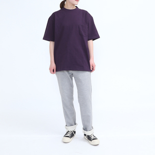 DARKPURPLE(モデル身長:162cm、着用サイズ:M) DARKPURPLE(モデル身長:162cm、着用サイズ:M)