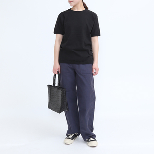 BLACK(モデル身長:162cm) BLACK(モデル身長:162cm)