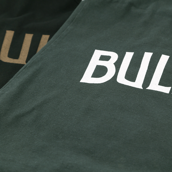 （左から）BLACK、STAND GREEN