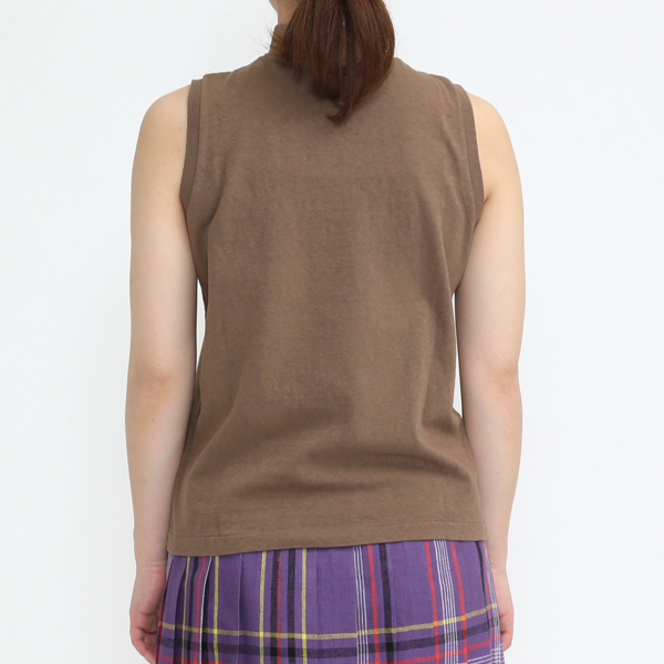 TAUPE（モデル身長：162cm）