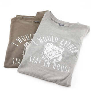 左:MILITARY GREEN、右:MILKY GREY 左:MILITARY GREEN、右:MILKY GREY