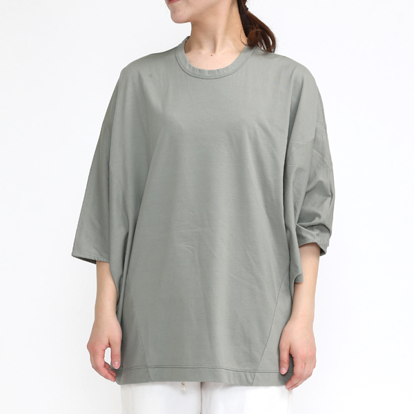 SMOKE MINT（モデル身長：162cm）