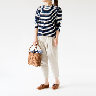 IVORY(モデル身長:162cm) IVORY(モデル身長:162cm)