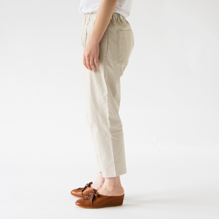 IVORY(モデル身長:162cm) IVORY(モデル身長:162cm)