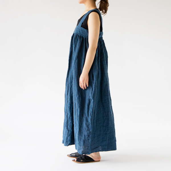 NAVY（モデル身長：162cm）