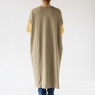MUSTARD(モデル身長:162cm) MUSTARD(モデル身長:162cm)