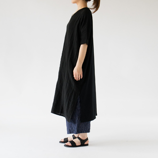 BLACK(モデル身長:162cm) BLACK(モデル身長:162cm)