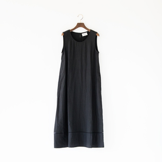 ノースリーブリネンワンピース（BLACK）