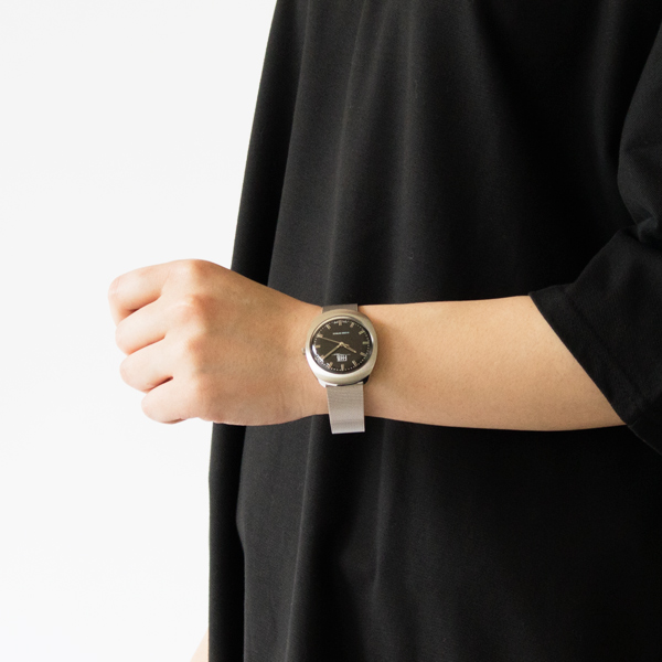 着用イメージ（BLACK）