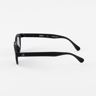 横からの様子（BLACK）