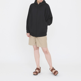 BLACK(モデル身長 163cm) BLACK(モデル身長 163cm)