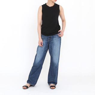 BLACK(モデル身長 163cm) BLACK(モデル身長 163cm)