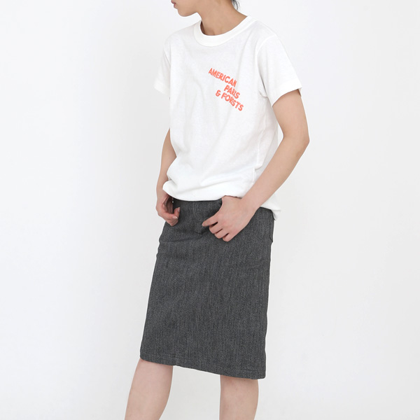 WHITE（モデル身長：163cm）