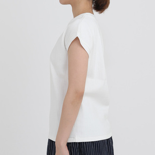OFF(モデル身長:163cm) OFF(モデル身長:163cm)