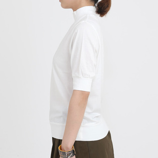 OFF WHITE(モデル身長:163cm) OFF WHITE(モデル身長:163cm)
