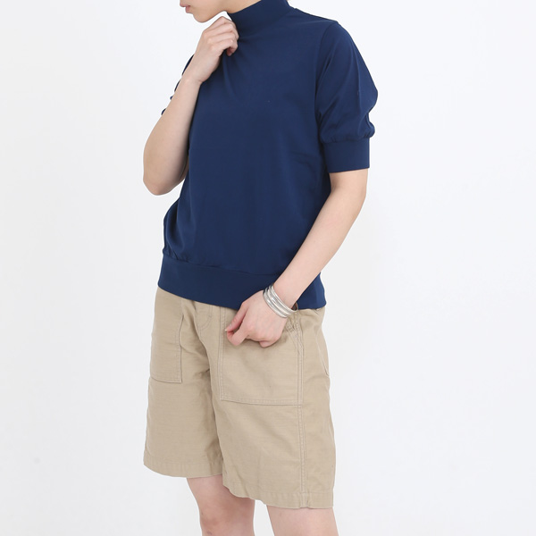 BLUE（モデル身長：163cm）