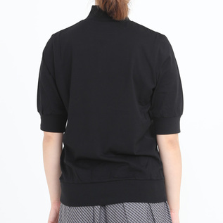 BLACK(モデル身長:163cm) BLACK(モデル身長:163cm)