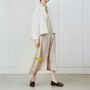 OFF WHITE(モデル身長:173cm) OFF WHITE(モデル身長:173cm)