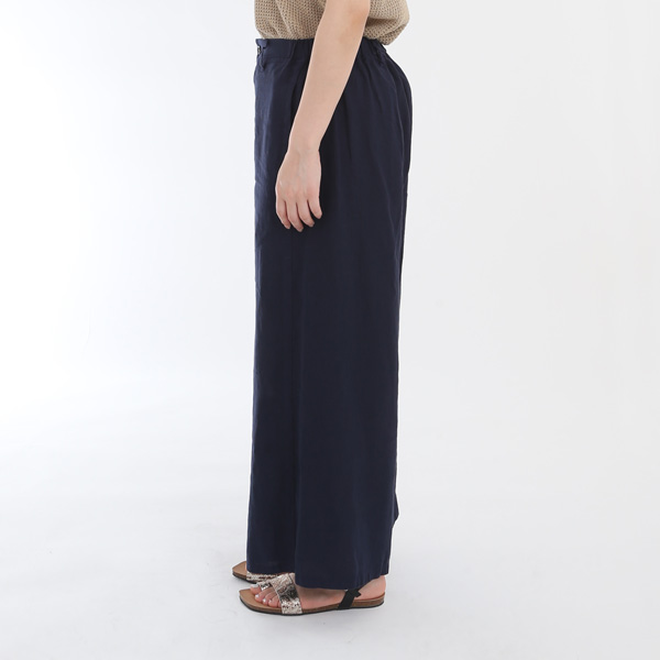 ネイビー（モデル身長：163cm）